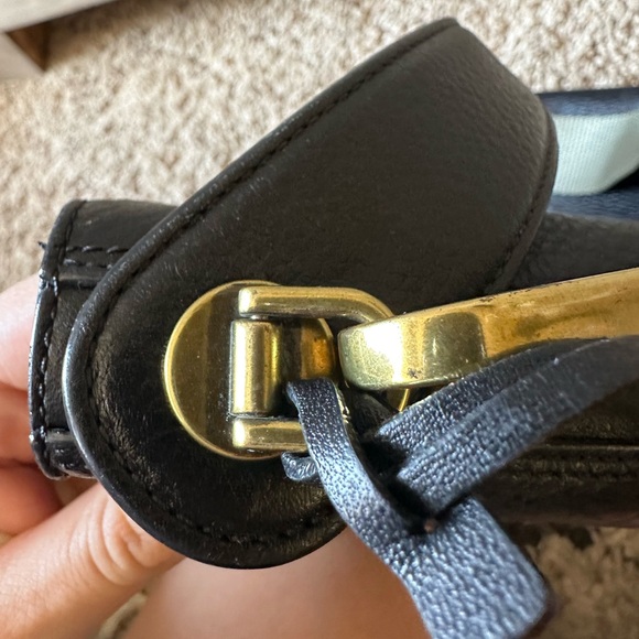 Fossil Maya Small Hobo Bag - Picture 8 of 8